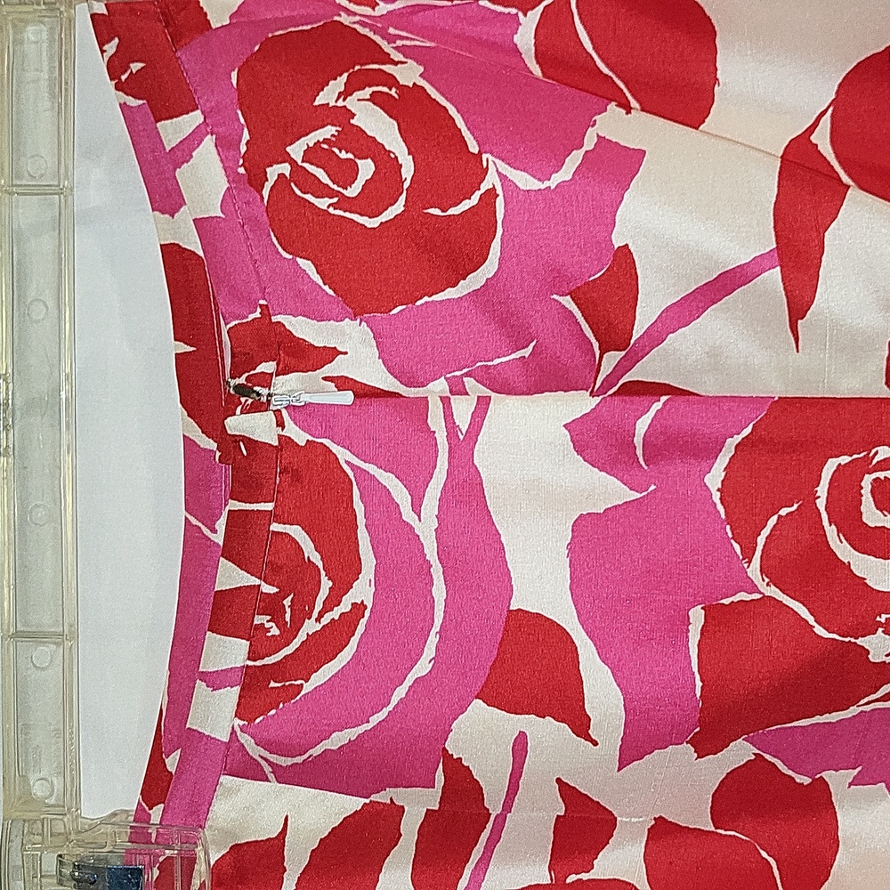 Never worn Pink and White Maggy London Skirt (12) - Picture 6 of 11